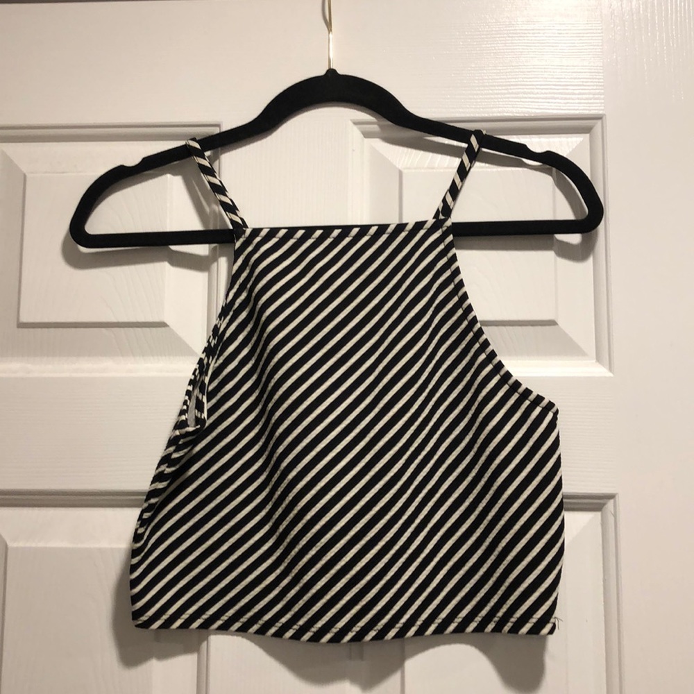 Cropped tank top